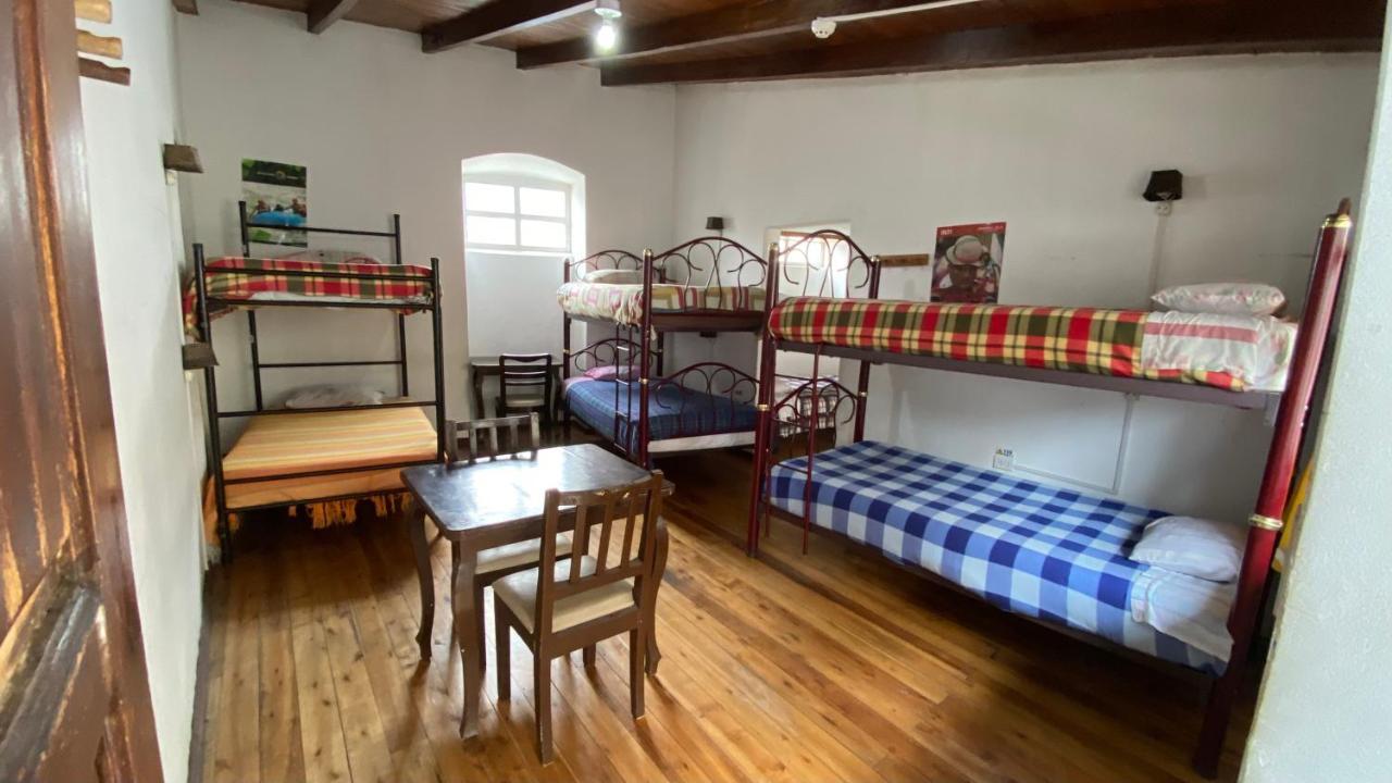 Hostal La Guayunga Rooftop Quito Buitenkant foto