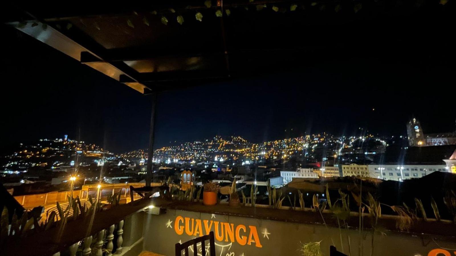 Hostal La Guayunga Rooftop Quito Buitenkant foto