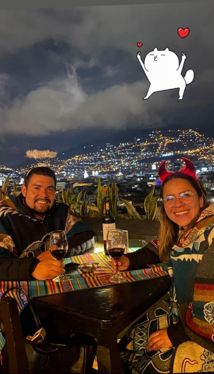 Hostal La Guayunga Rooftop Quito Buitenkant foto